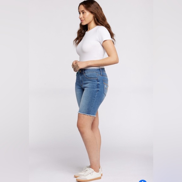 SUNSET BERMUDA SHORTS IN THE COLOR MINERS - Picture 12 of 14